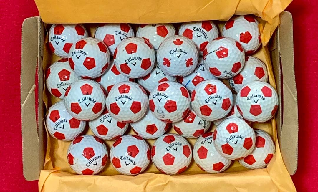 M109【中古ゴルフボール】キャロウェイ/クロムソフト 《サッカー柄》赤30個