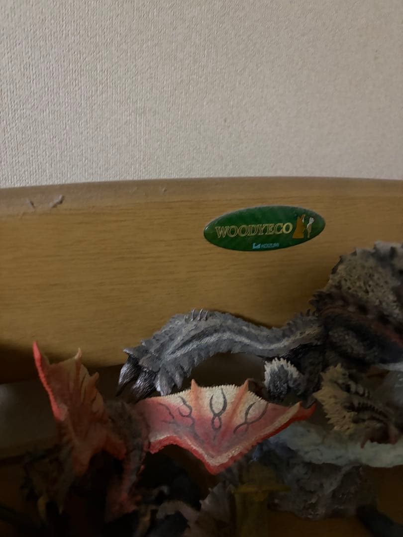 【箱なし/国内正規品】　ジンオウガ亜種　クリエイターズモデル　獄狼竜