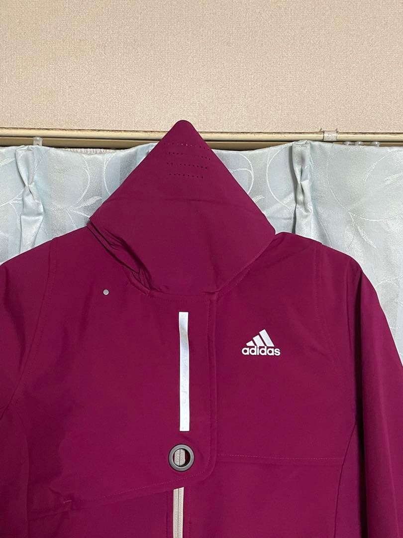 【新品】 adidas ジャケット　おしゃれ