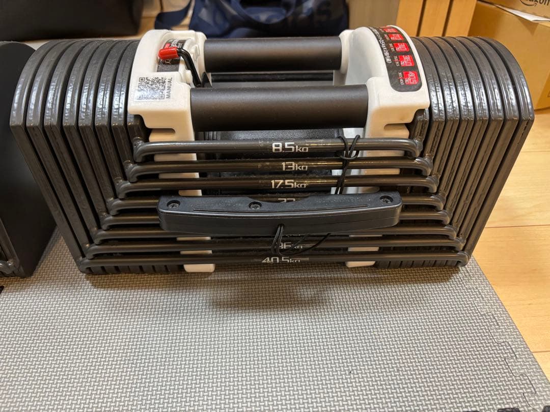 ②FIELDOOR 可変式ブロックダンベル 片方最大40.5kg×2
