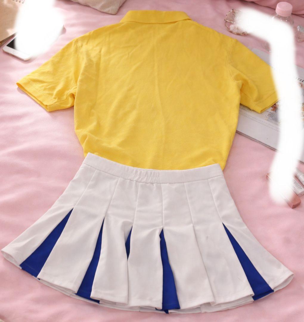 ビール　ガール　売り子　販売員　制服　ユニフォーム　チア　スカート　娘　野球