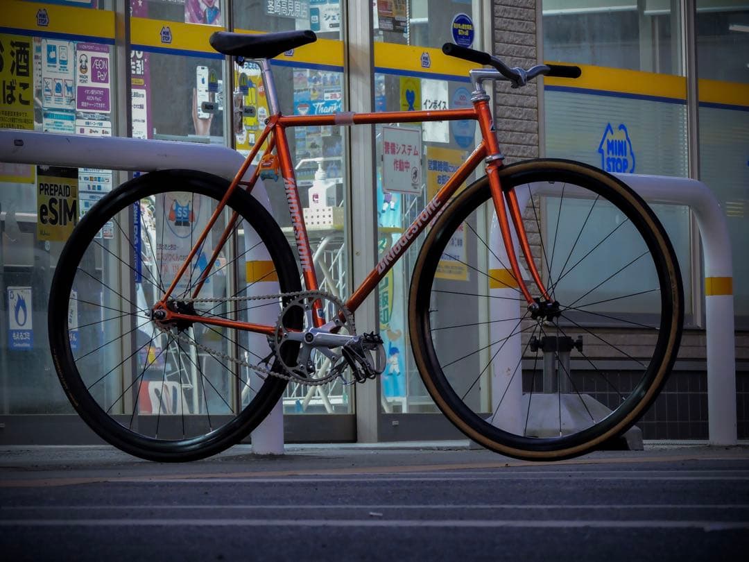 T 3月末までBRIDGESTONE njs 完成車 即購入禁止