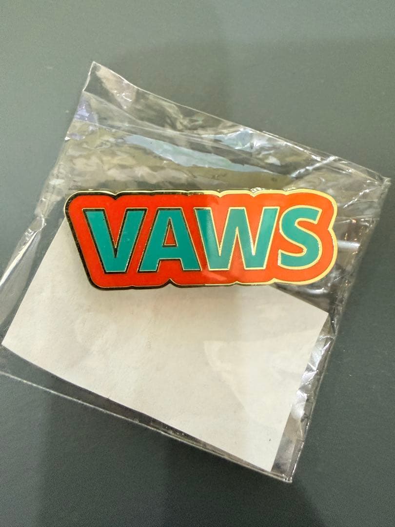 VAWS ピンバッジ 3個セット　レア