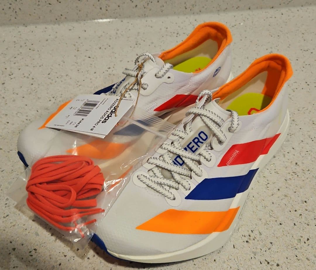 新品未使用adidas 26.0 アディオスプロ4 ソウルマラソン2026限定