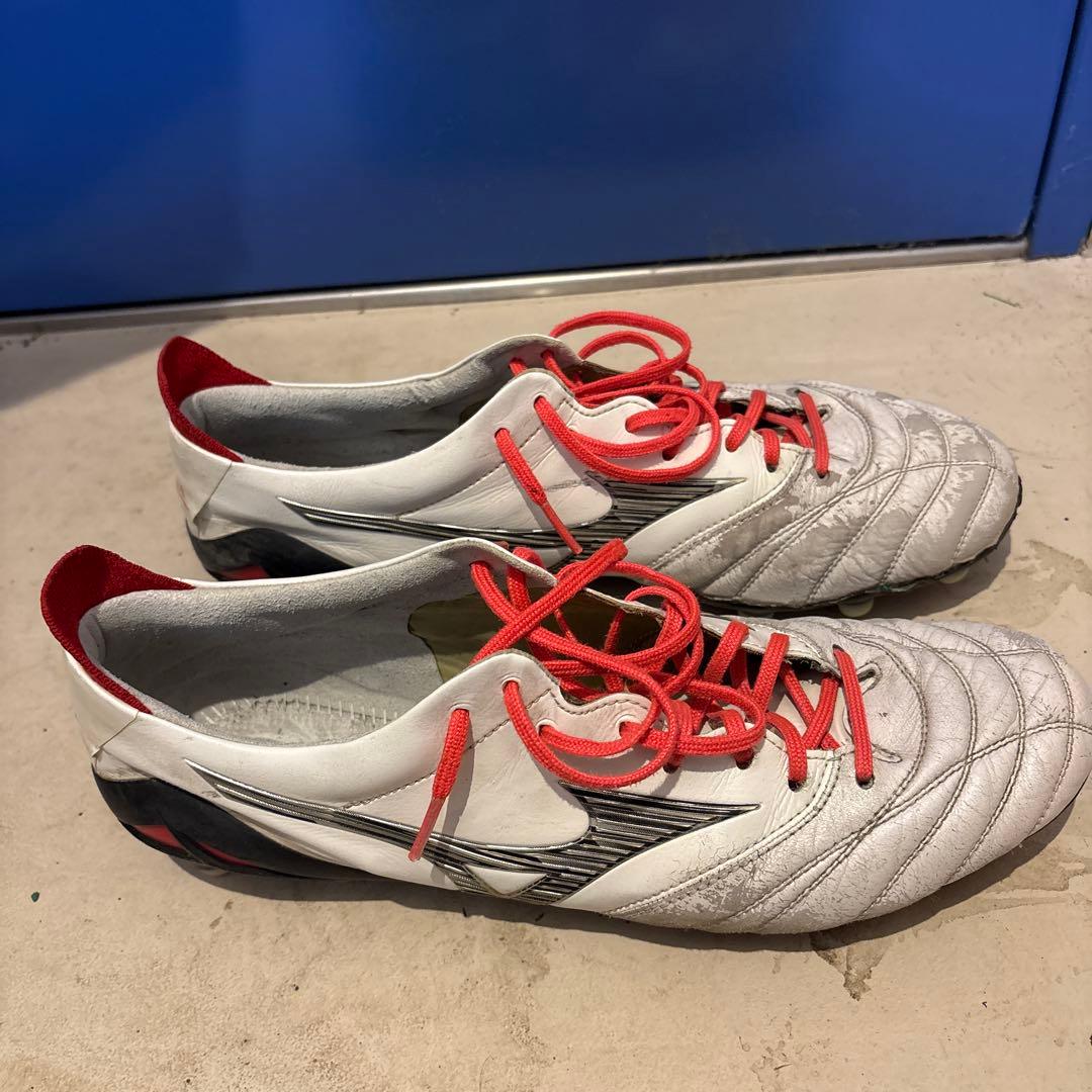 Mizuno モレリアネオ4白色