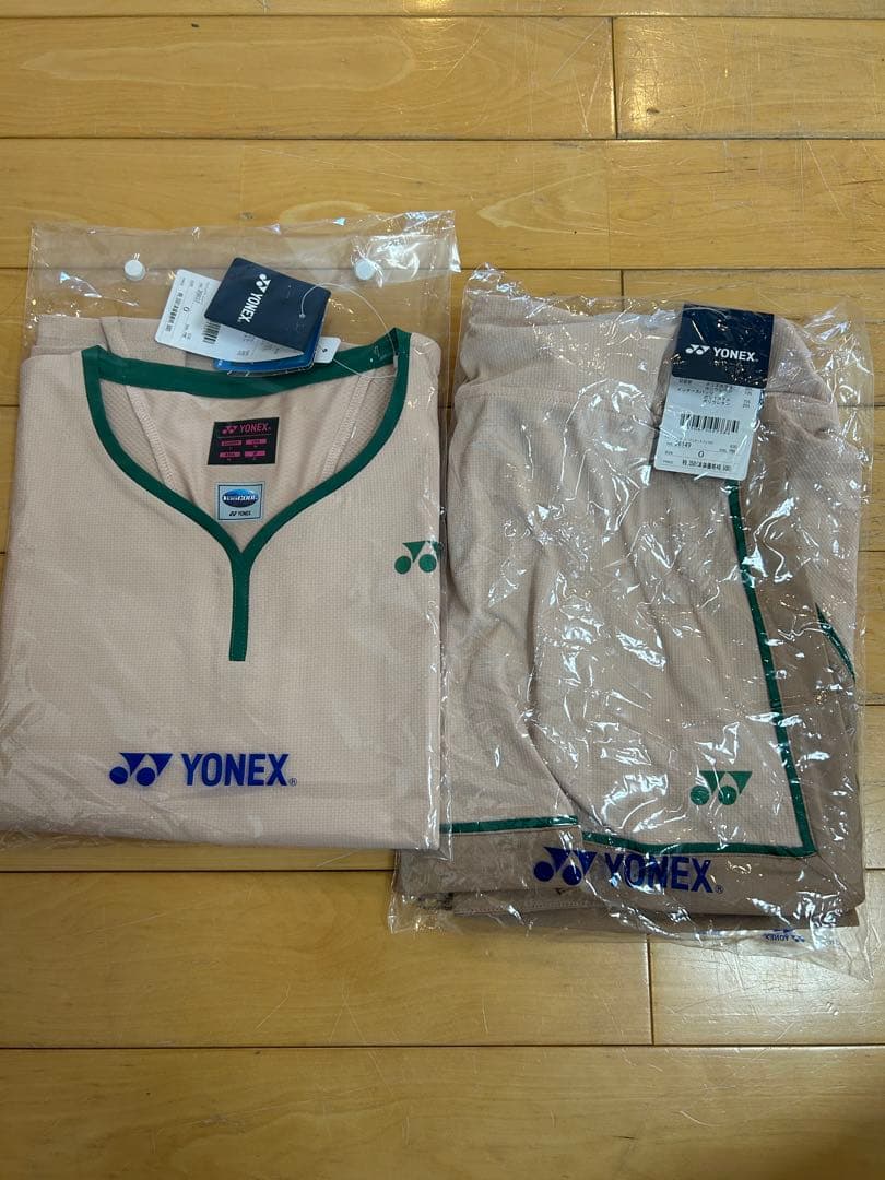2025年　春夏新作 YONEX テニスウェアセット Oサイズベージュ