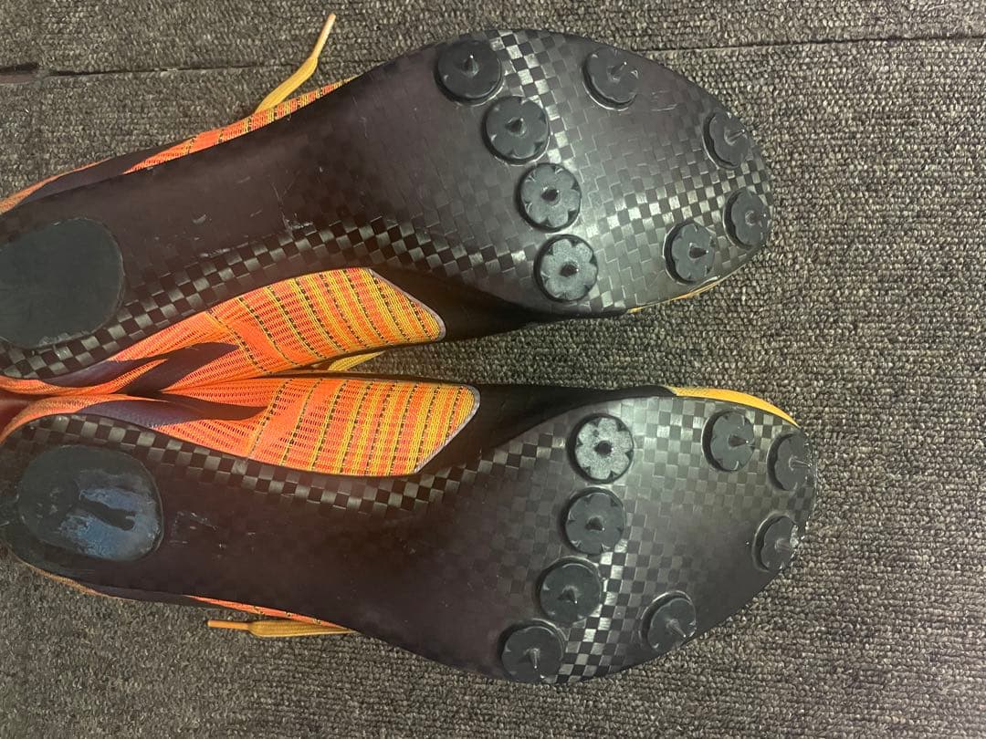 スパイク・シューズ PUMA EVOSPEED TOKYO FUTURE FASTR+