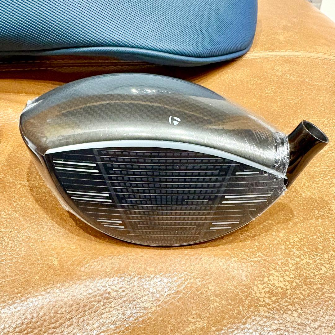 未使用 テーラーメイド Qi4D コアモデル 10.5° 保証書、ヘッドカバー付