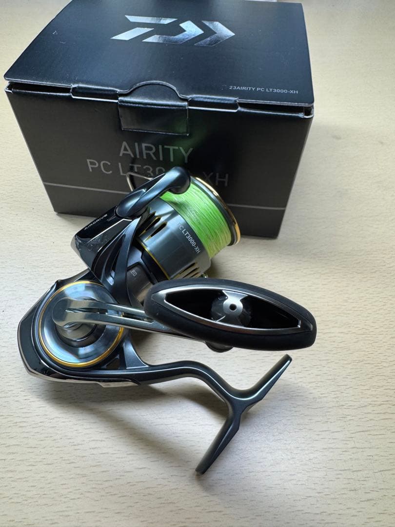 DAIWA AIRITY PC LT3000-XH スピニングリール