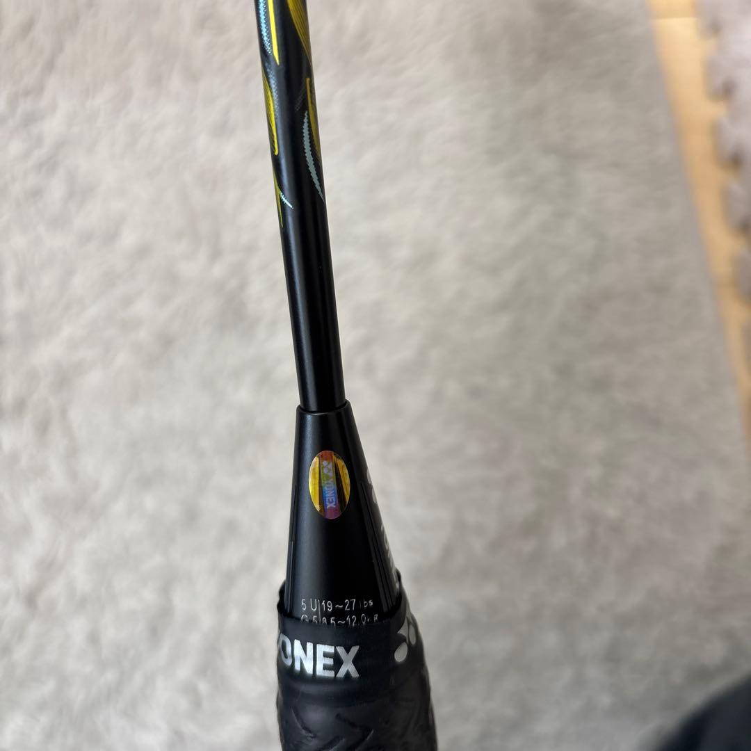 【極美品】ナノフレア800LT バドミントンラケット