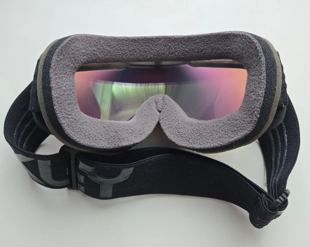 OAKLEY　オークリー　スノーボードゴーグル ミラーレンズ