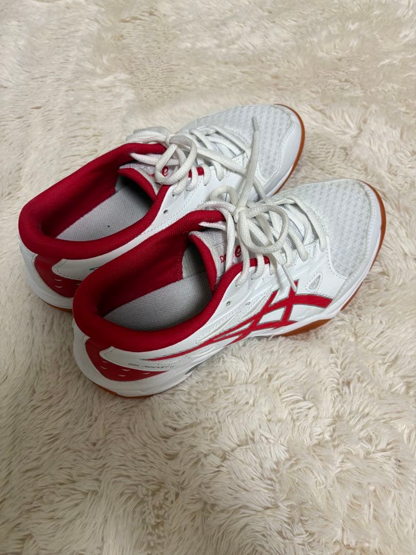 【美品】ASICS バレーボールシューズ 23.5