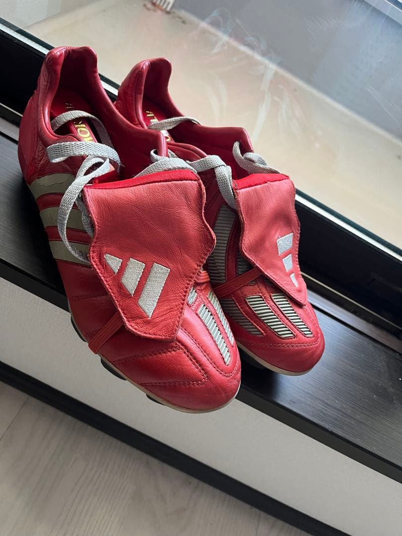 プレデターマニアHG 2002年モデル　adidas レッド スパイクシューズ