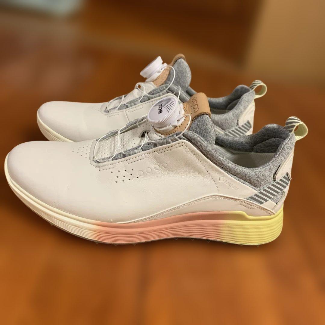 ECCO BOA ゴルフシューズ ホワイト　ほぼ新品