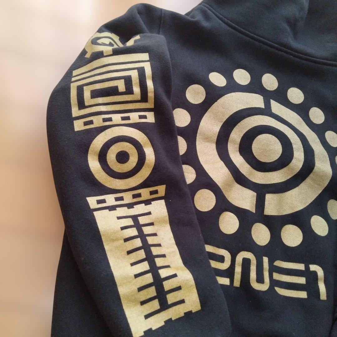 ☆2NE1 パーカー フーディー オフィシャル アイドル グッズ ゴールドレア