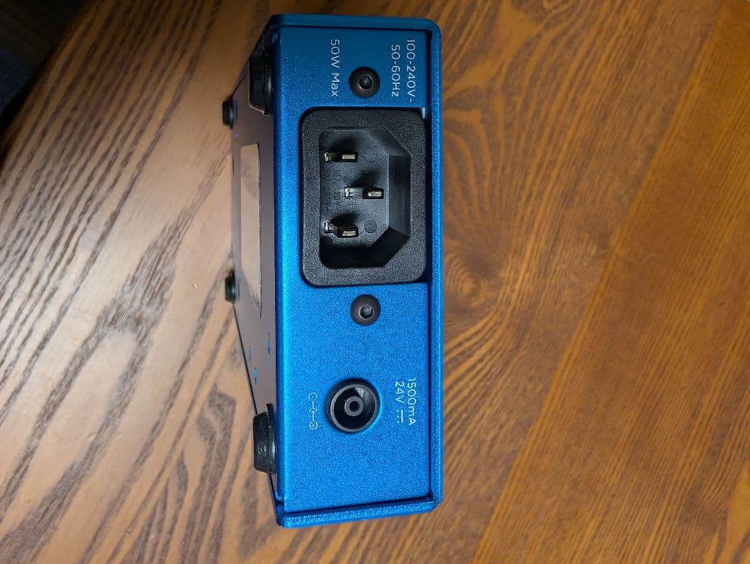 Strymon Zuma R300 パワーサプライ