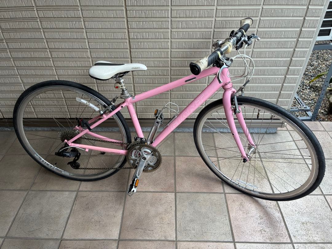 GIANT ESCAPE R3 ピンク クロスバイク 700C（サイズXXS）
