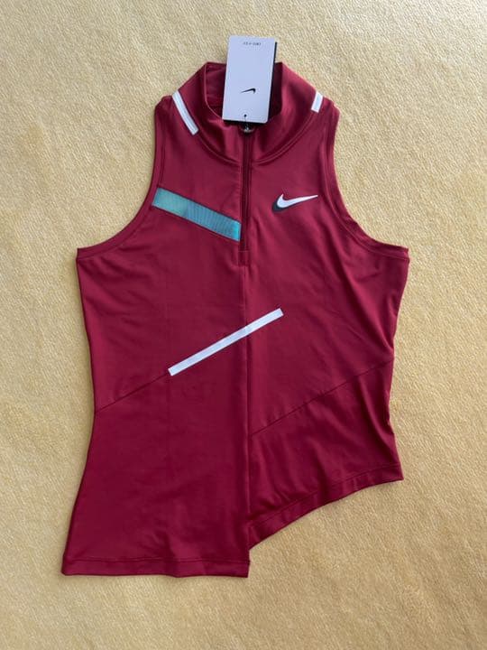 新品 NIKE ナイキ テニスウェア タンクトップ ノースリーブ レディース L