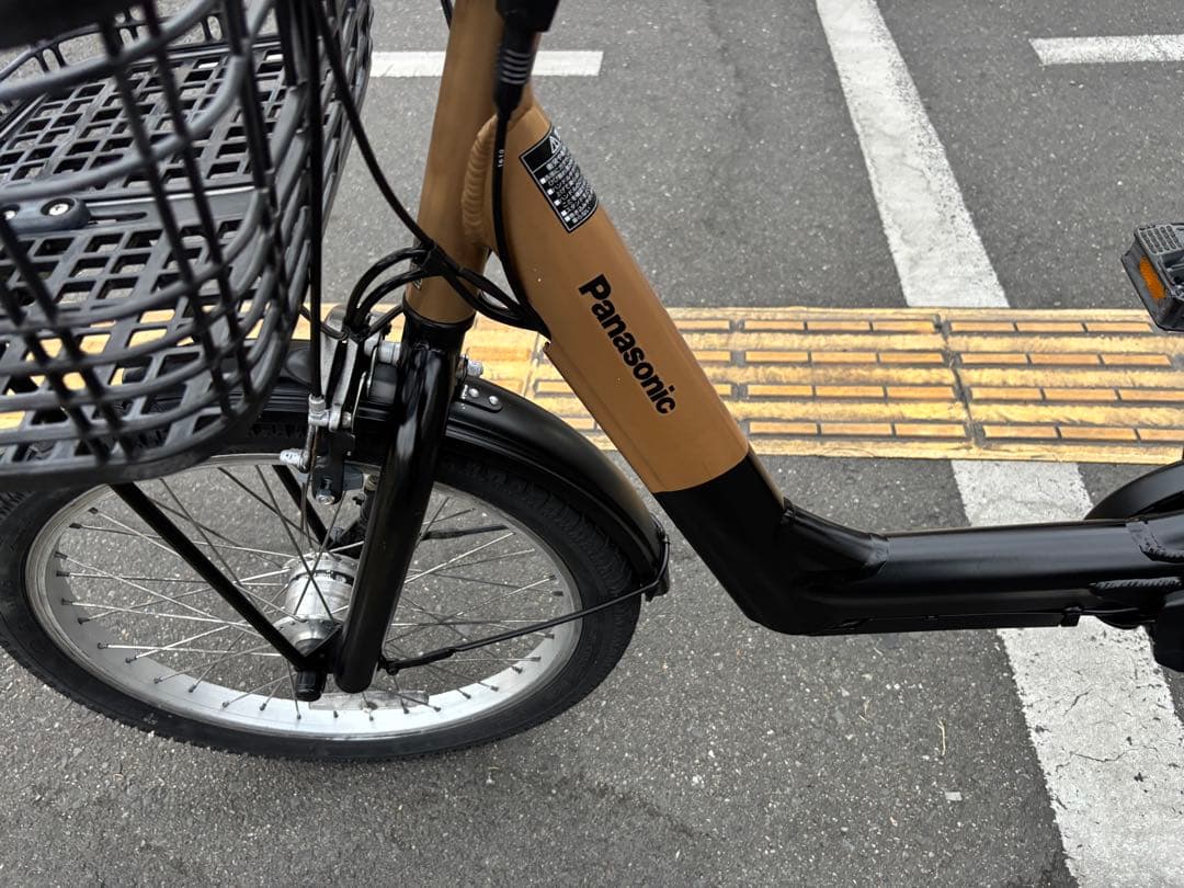 062中古Panasonic電動アシスト自転車　8.9Ah4点灯　大阪