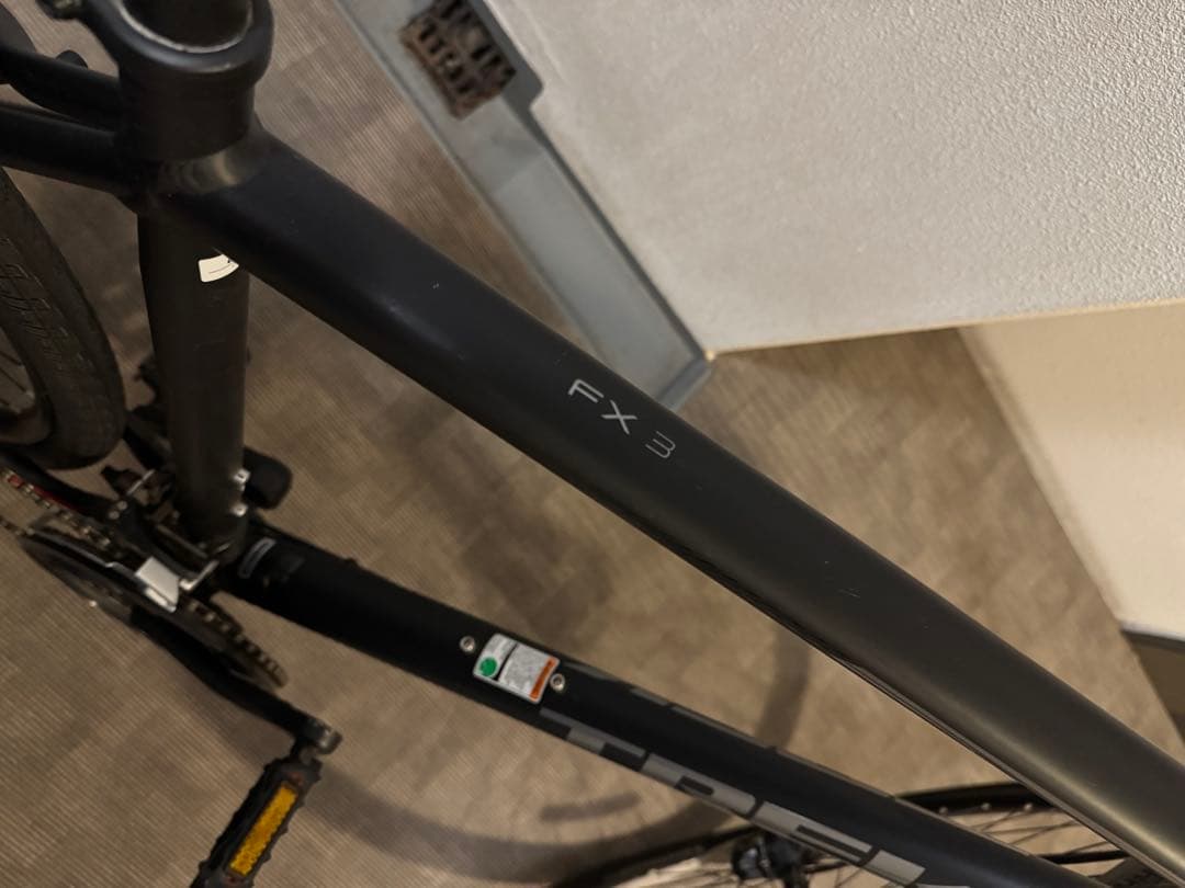 TREK FX3 DISK 2019 Lサイズ 油圧ディスクブレーキ