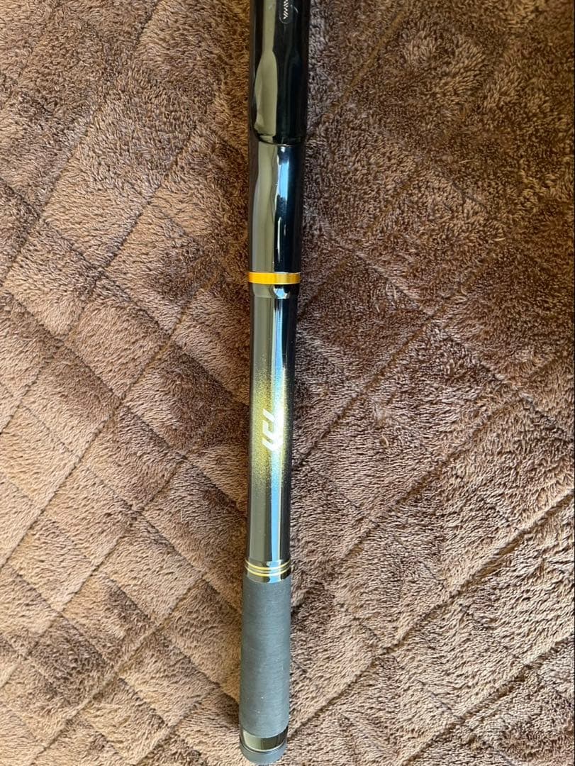 ダイワ　25 剛弓カゴ 4-60B 美品
