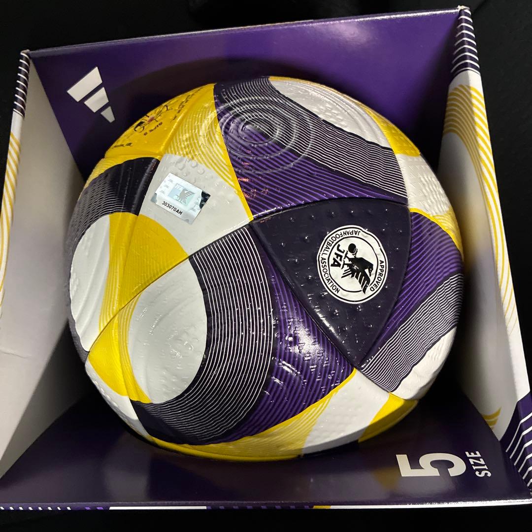 サッカーボール5号サイズ