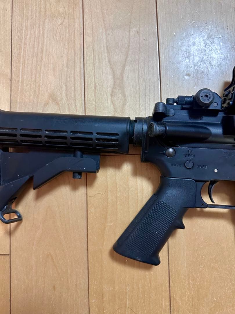 東京マルイ M4A1 MWS ガスブロ　18歳以上　マガジン3本ホロサイト付き