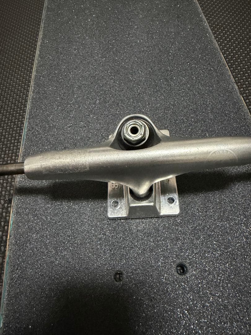 THUNDER TRUCK サンダー トラック HOLLOW LIGHT147