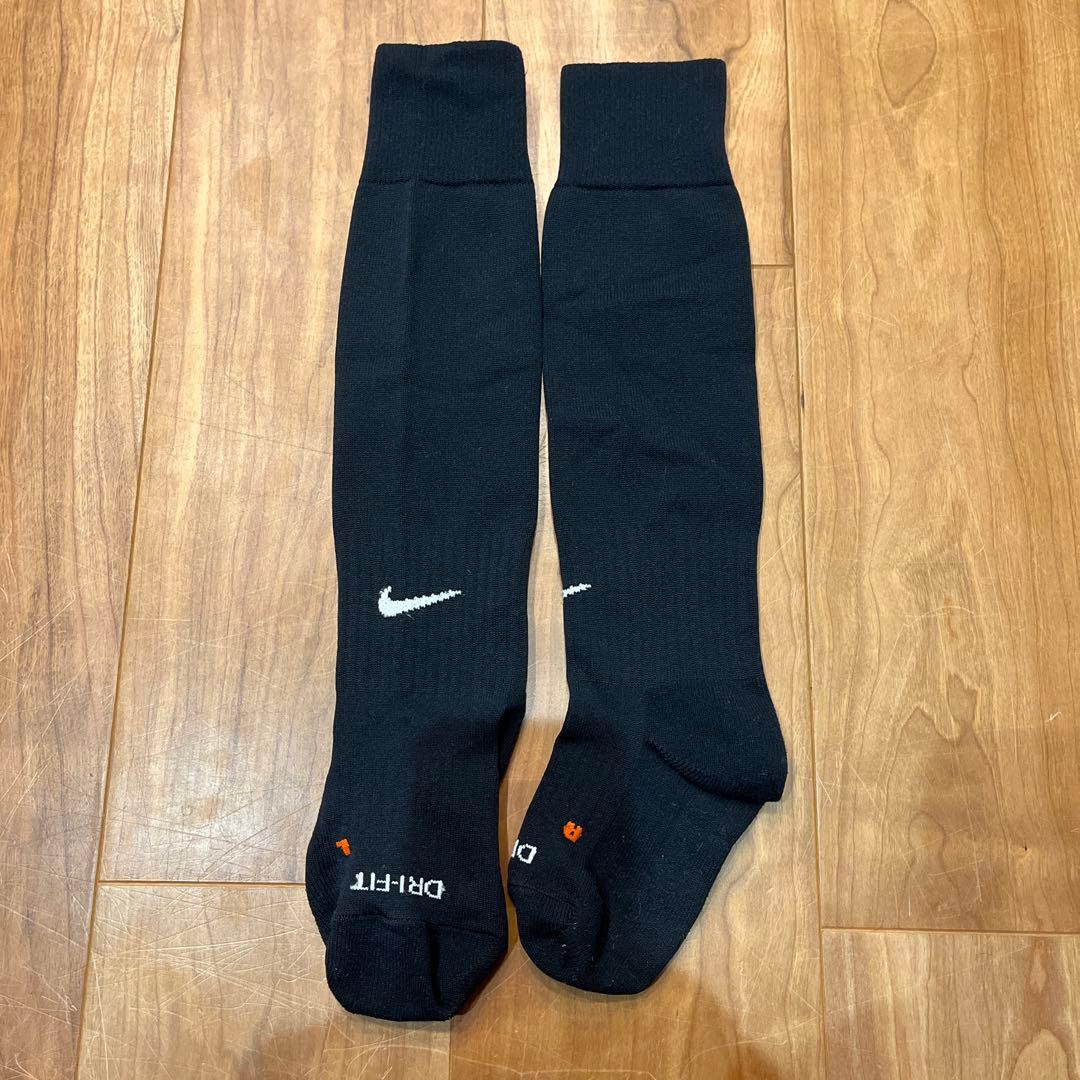 NIKE ジュニアサッカー上下ソックス3点セット