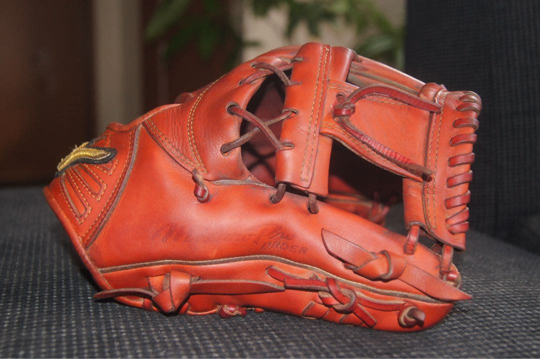 【ミズノプロ】　内野手用硬式グローブ