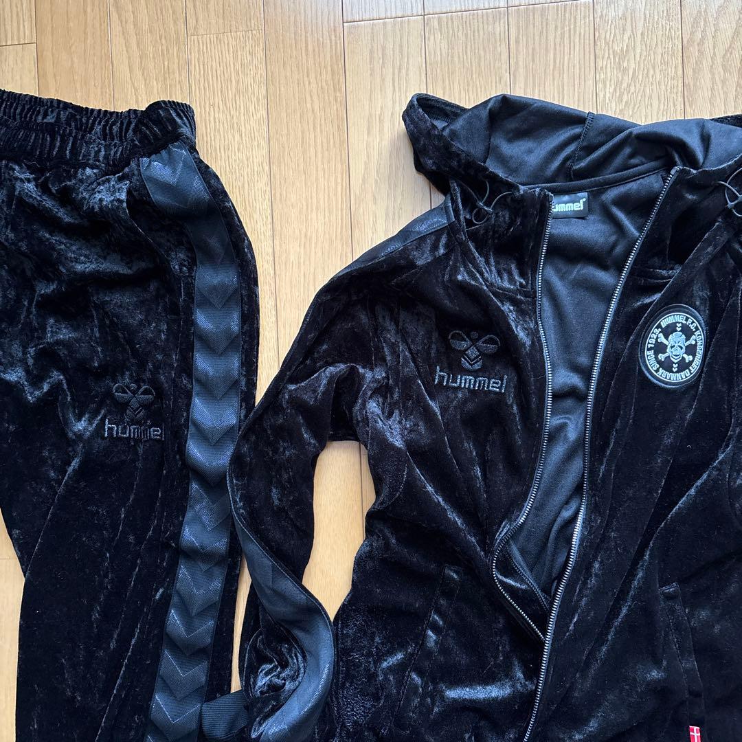 ヒュンメル ジャージ上下セットMサイズ
