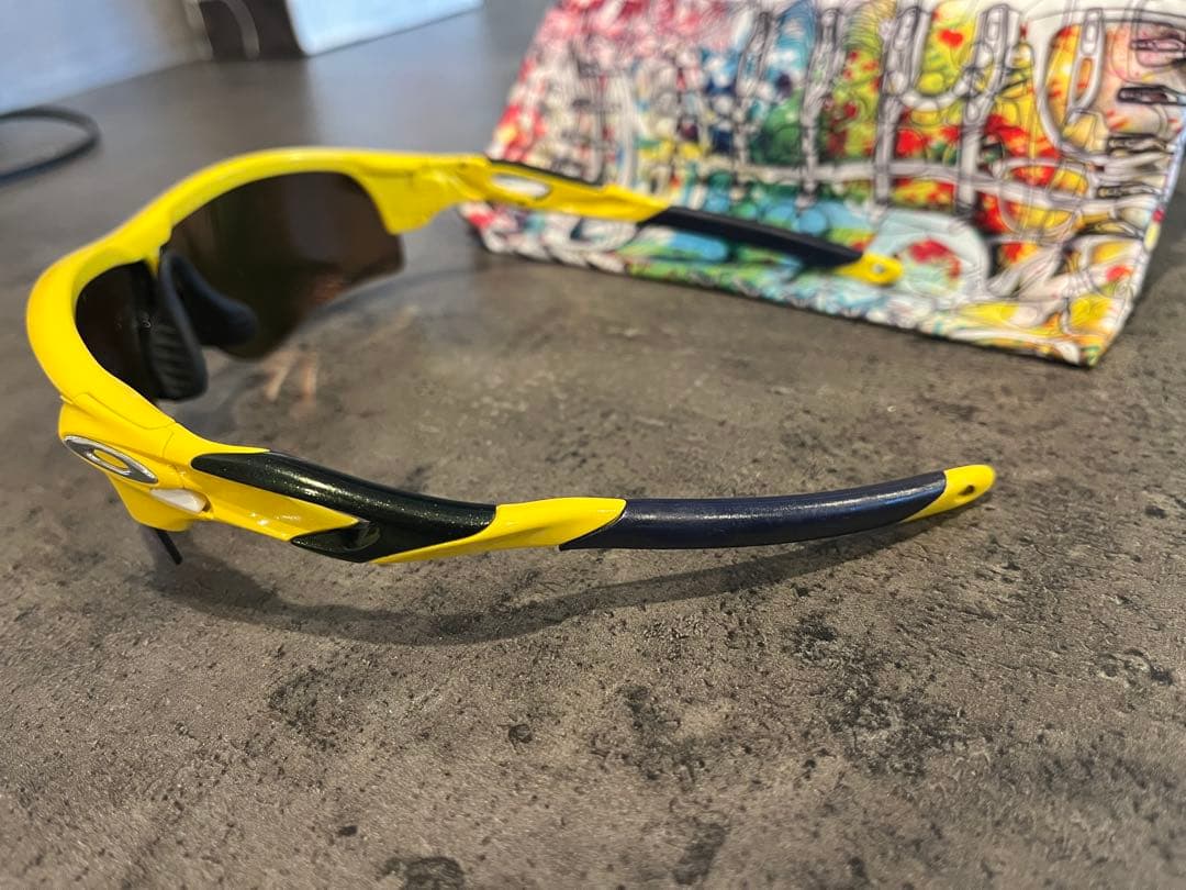 Oakley レーダーロック(カスタム) イエロー