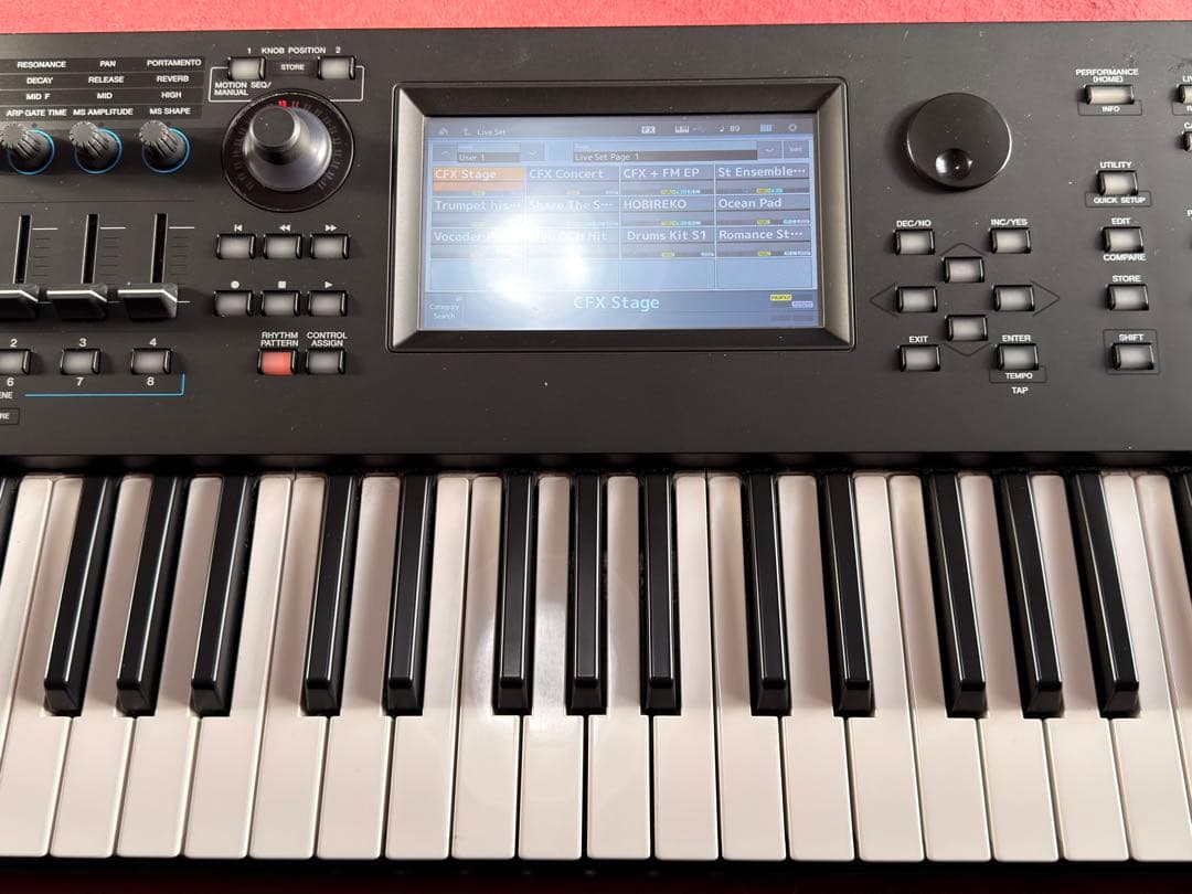 Yamaha MODX6 シンセサイザー 61鍵