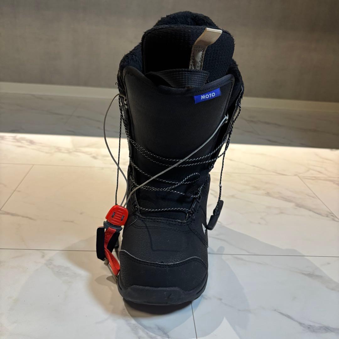 【美品】BURTON の定番モデル「MOTO」スノーボードブーツ（25cm）