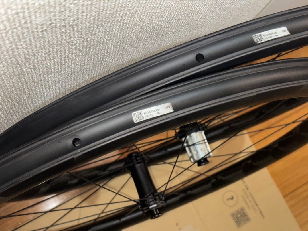 前後1296g 後輪訳あり　カーボンホイール　ディスクブレーキ リム高さ45mm