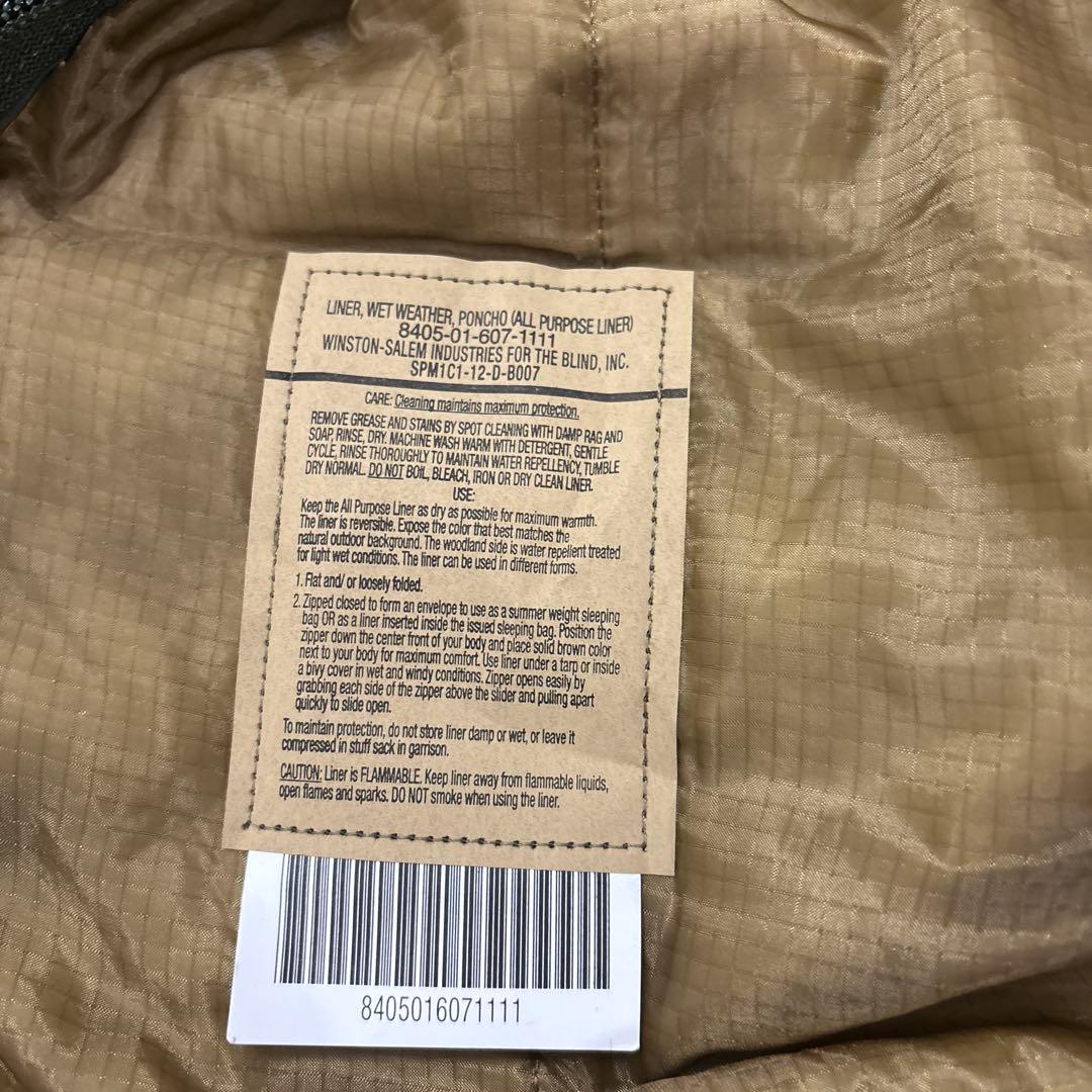 未使用品　米軍実物　LINER WETWEATHER PONCHO ジッパー付き