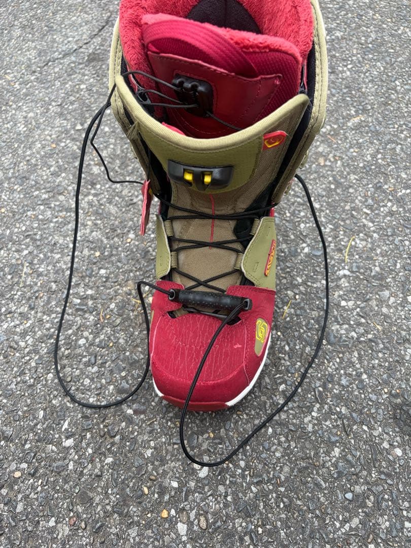 Salomon スノーボードブーツ レッド/カーキ
