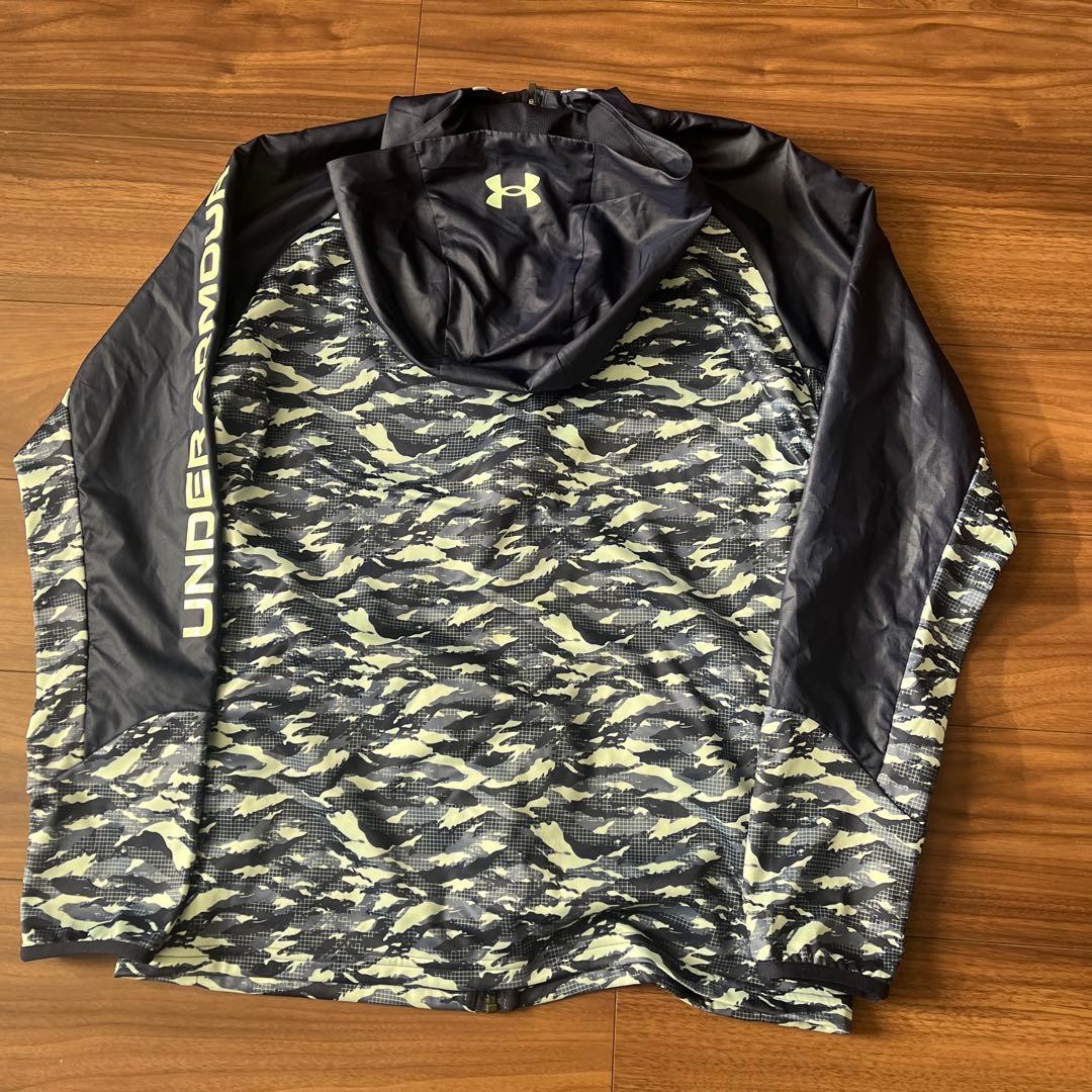 UNDER ARMOUR ウィンドブレーカー　上下セット