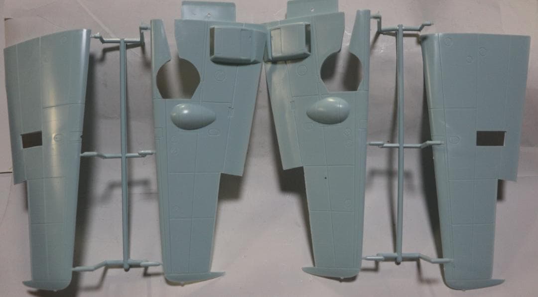 ビックスケール　バンダイ製1／２４　メッサーシュミットＢｆ１０９E４　プラモデル