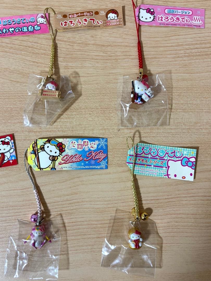 ご当地 キティ根付ストラップ まとめ売り 53点
