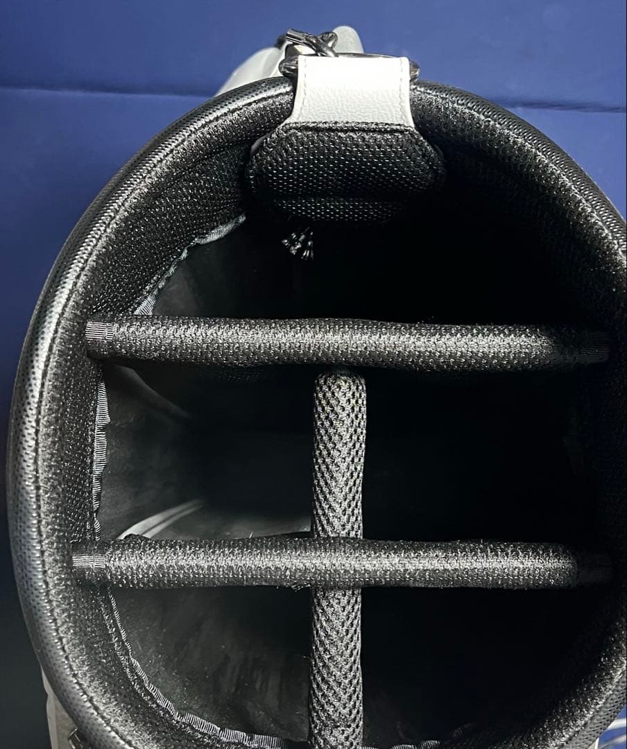 テーラーメイド TaylorMade オーステック キャディバッグ 9.5型