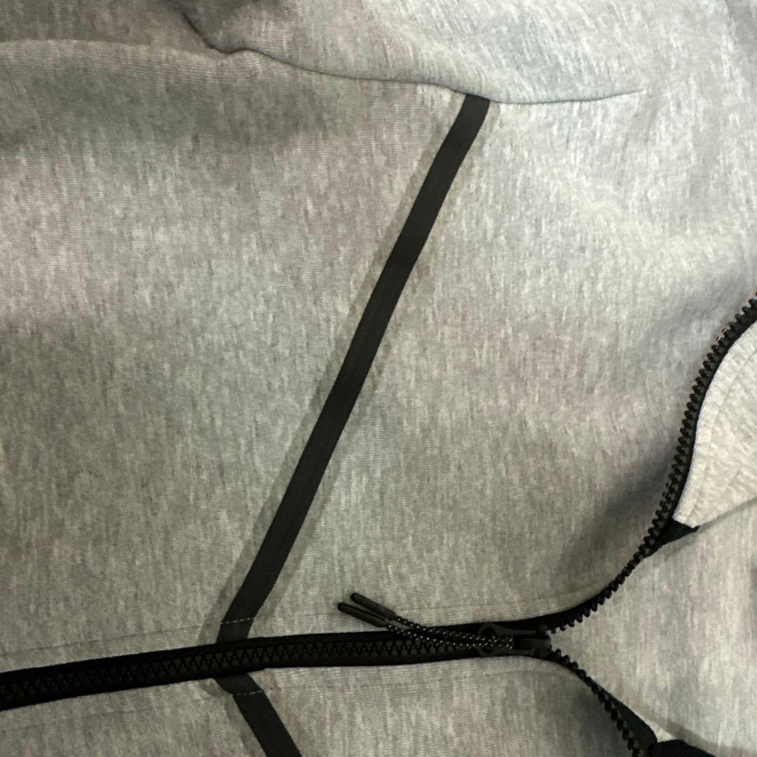 【NIKE】ナイキ テックフリース パーカー（063) サイズXL