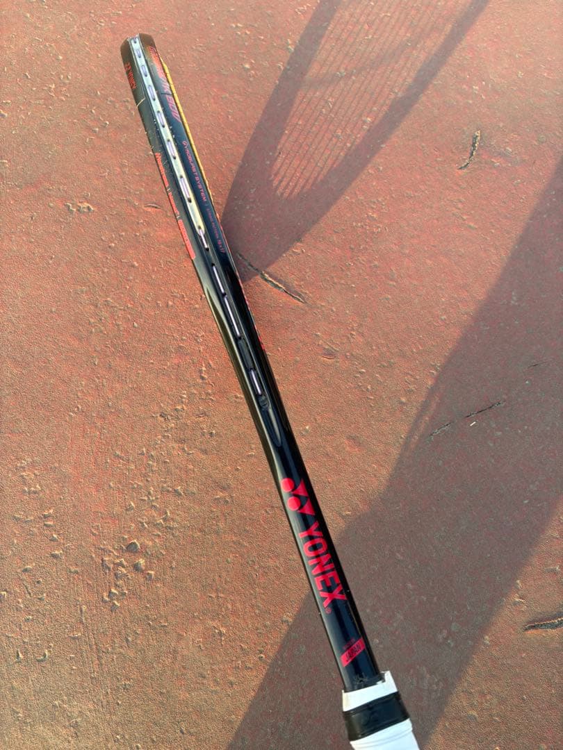 YONEX EZONE 98 テニスラケット G2
