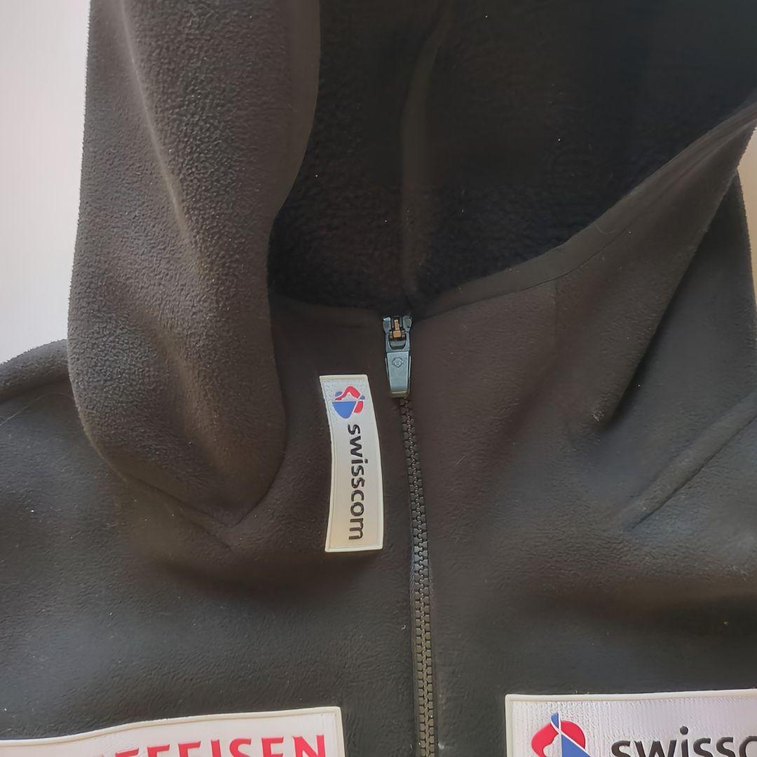 DESCENTE デサント スイスチームモデル 厚手フリースパーカー