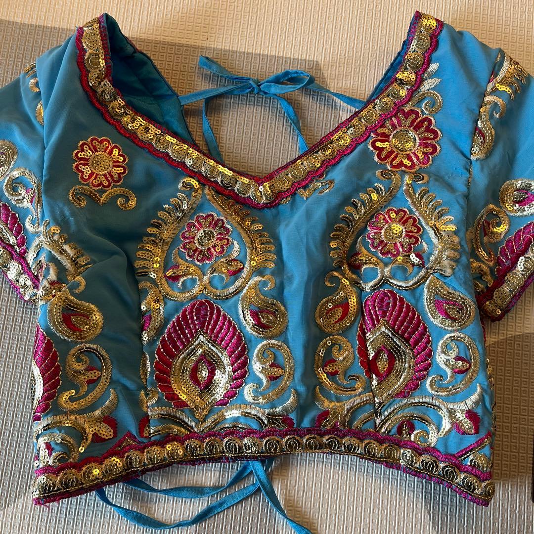 ベリーダンス衣装 インドフュージョン 4点セット ブルー 刺繍 スパンコール