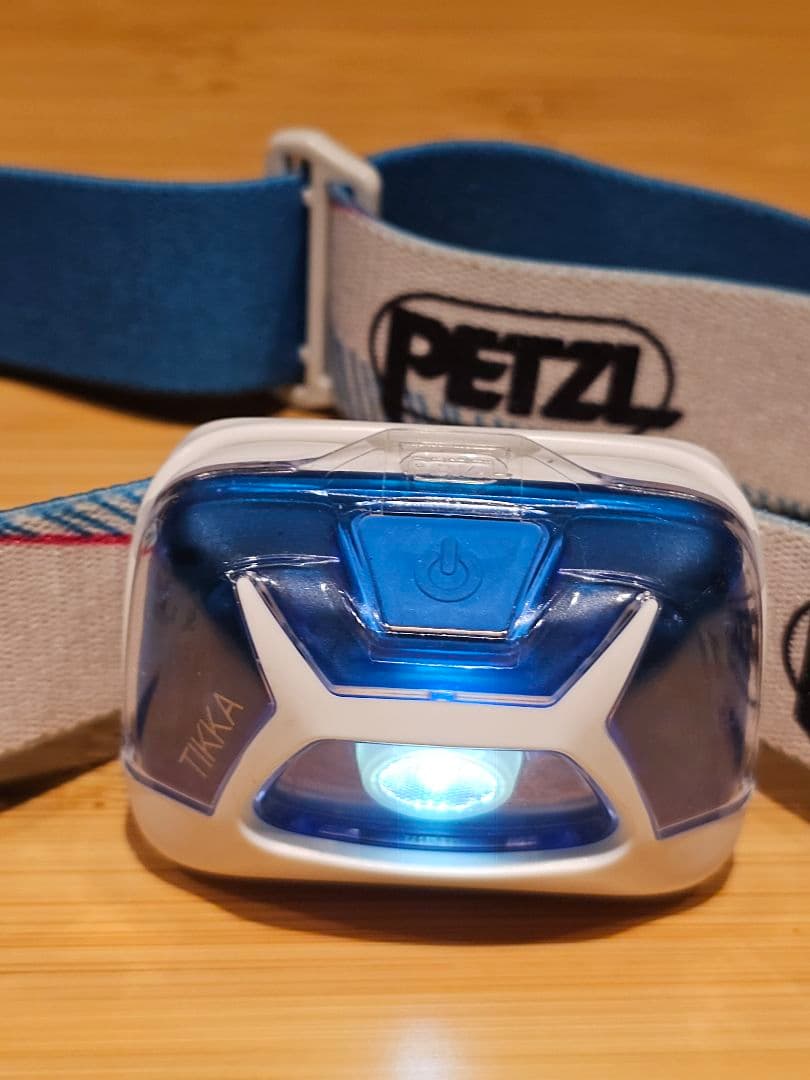 PETZL ヘッドランプ2個 + バッテリー2個 + ランタンケース