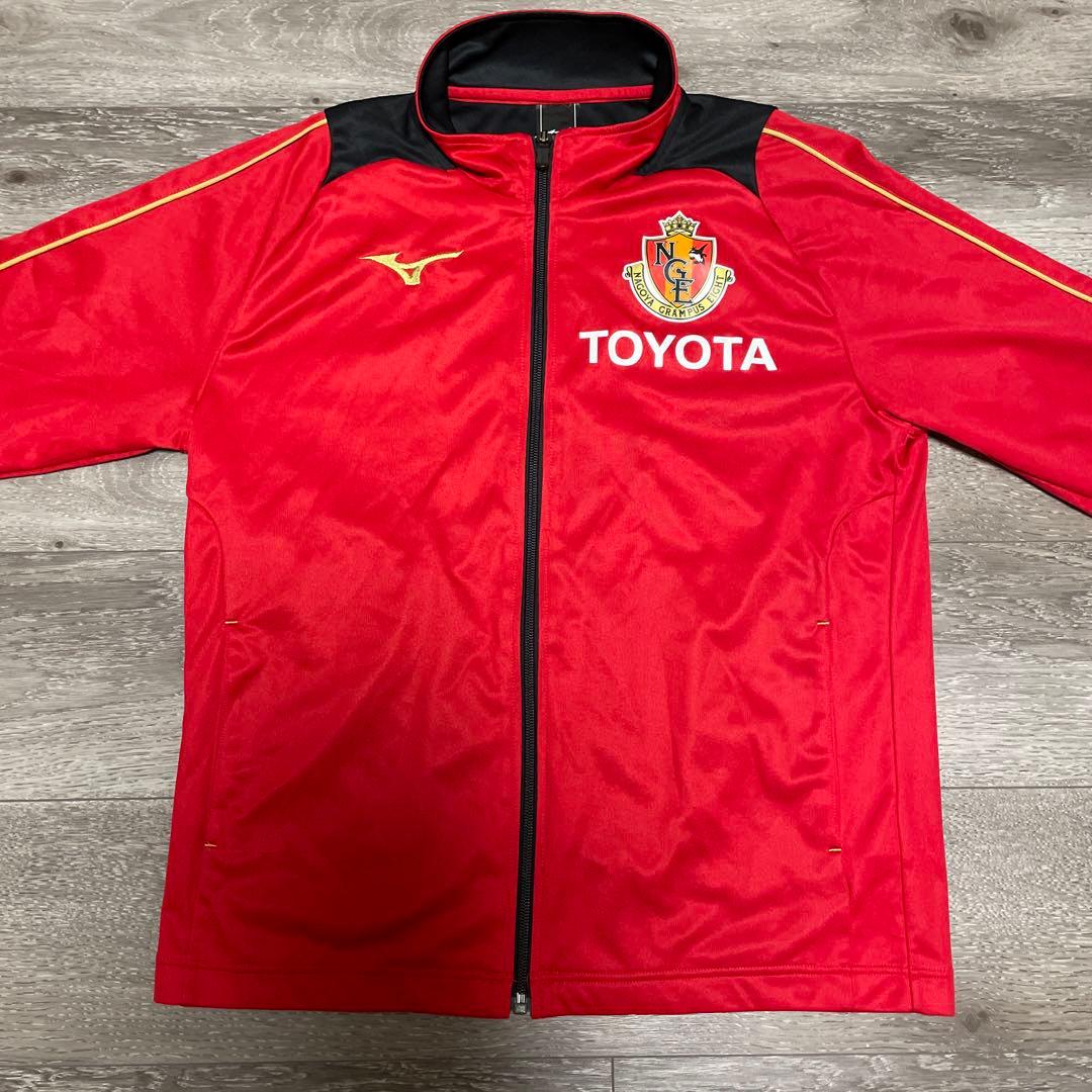 美品 MIZUNO 名古屋グランパスエイト Track Jacket 赤 150