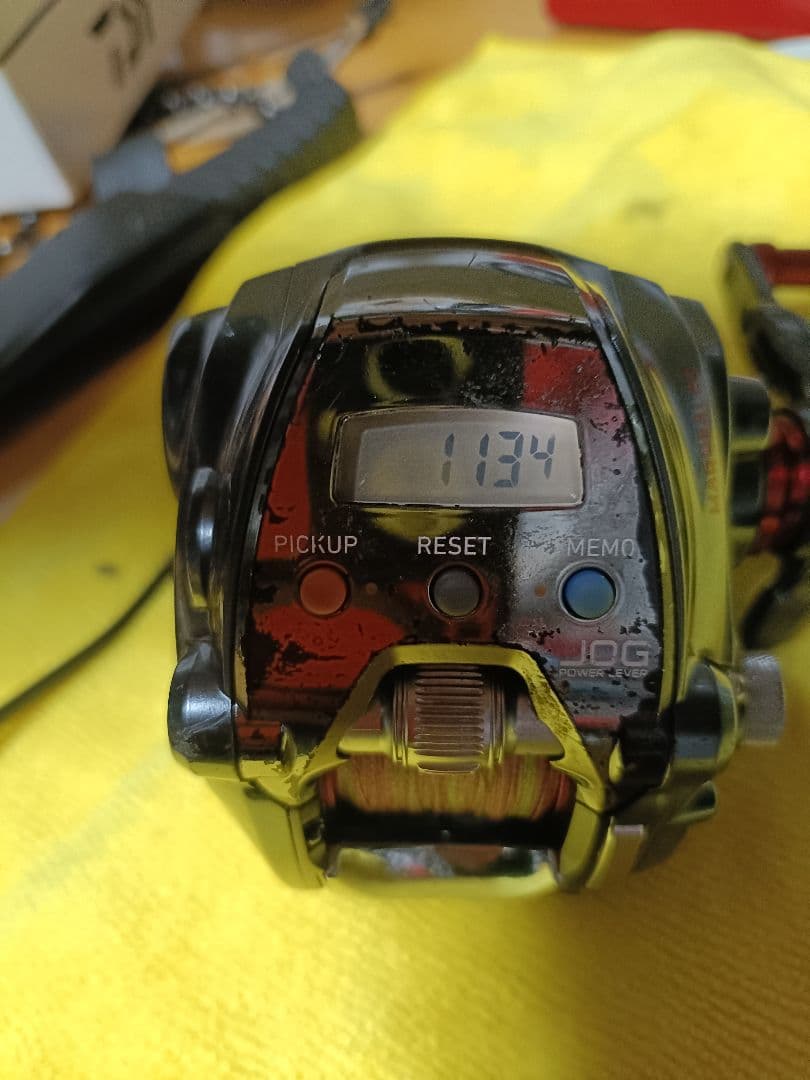 DAIWA　19 シーボーグ200J右ハンドル　ジャンク ダイワ