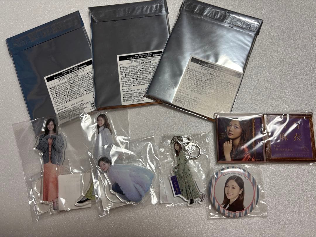 乃木坂46 白石麻衣 グッズまとめ　Tシャツ タオル　アクスタ　Blu-ray
