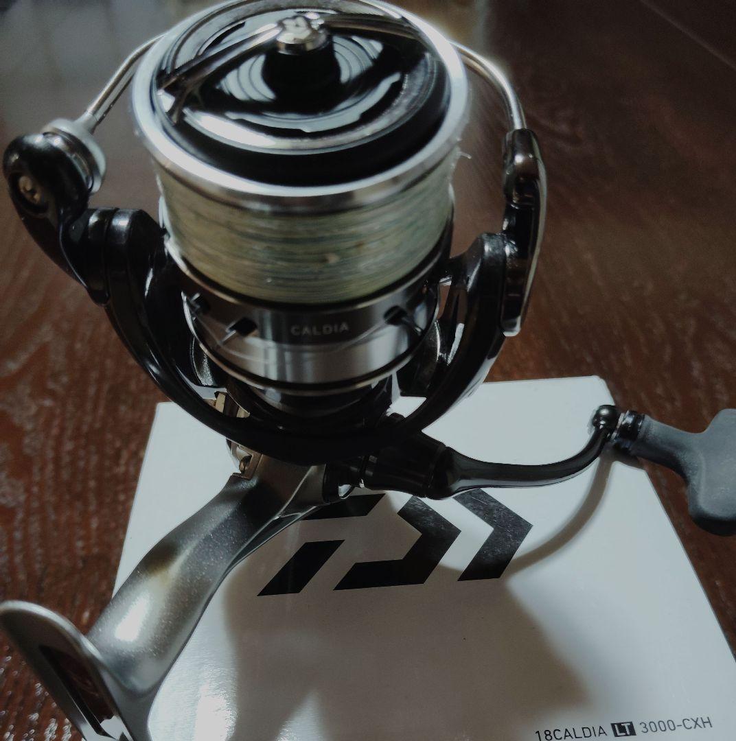 DAIWA　スピニングリール　ＣＡＬＤlＡ LT3000-ＣＸＨ